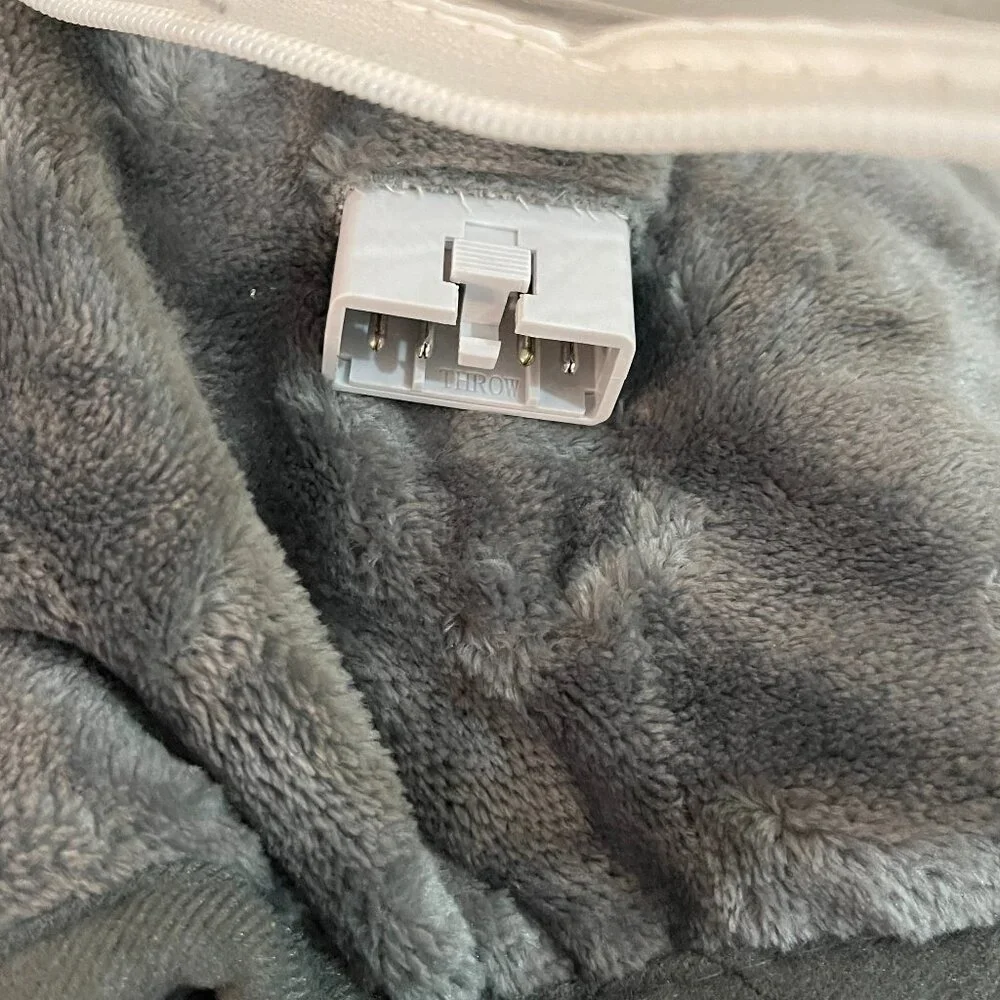 New Beautyrest Heated Throw Blanket Plush Super Soft Gray 50